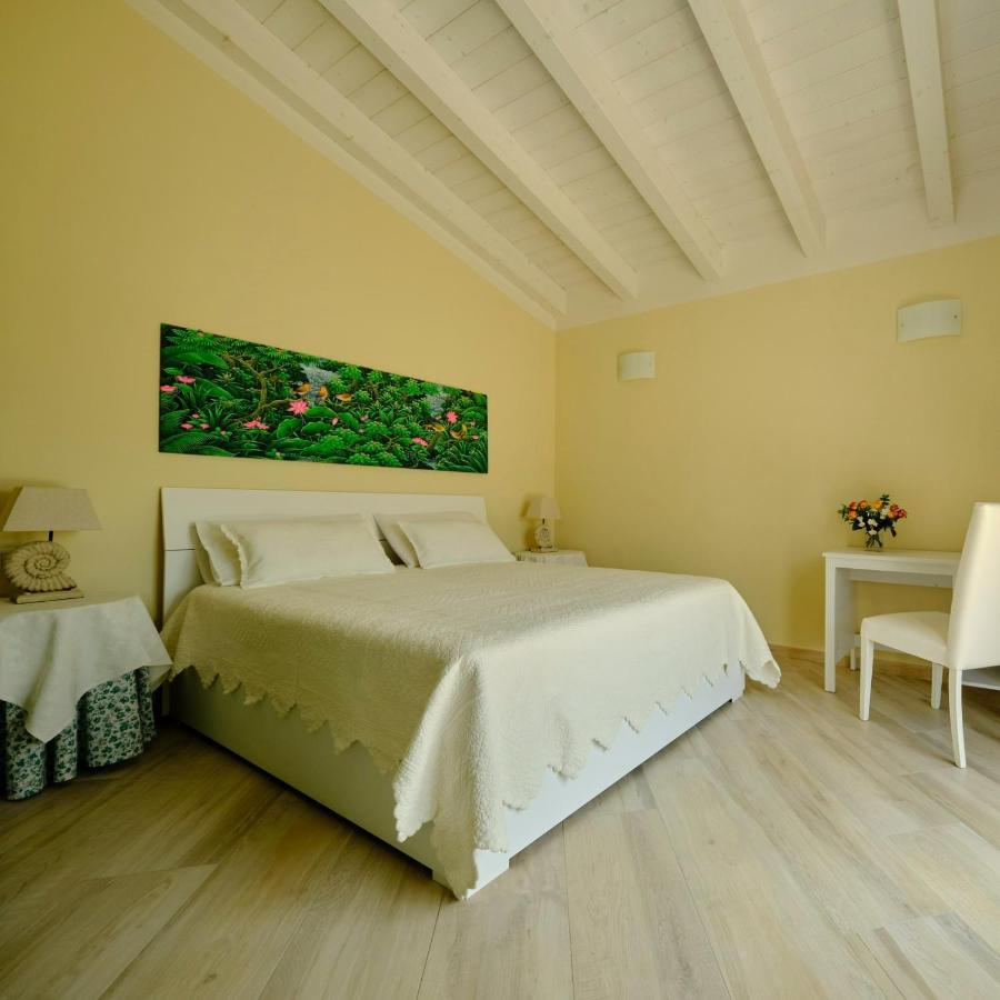 Corte Dei Mirti, Appartamento Indipendente Con Ampia Veranda อีเกลเซียส ภายนอก รูปภาพ